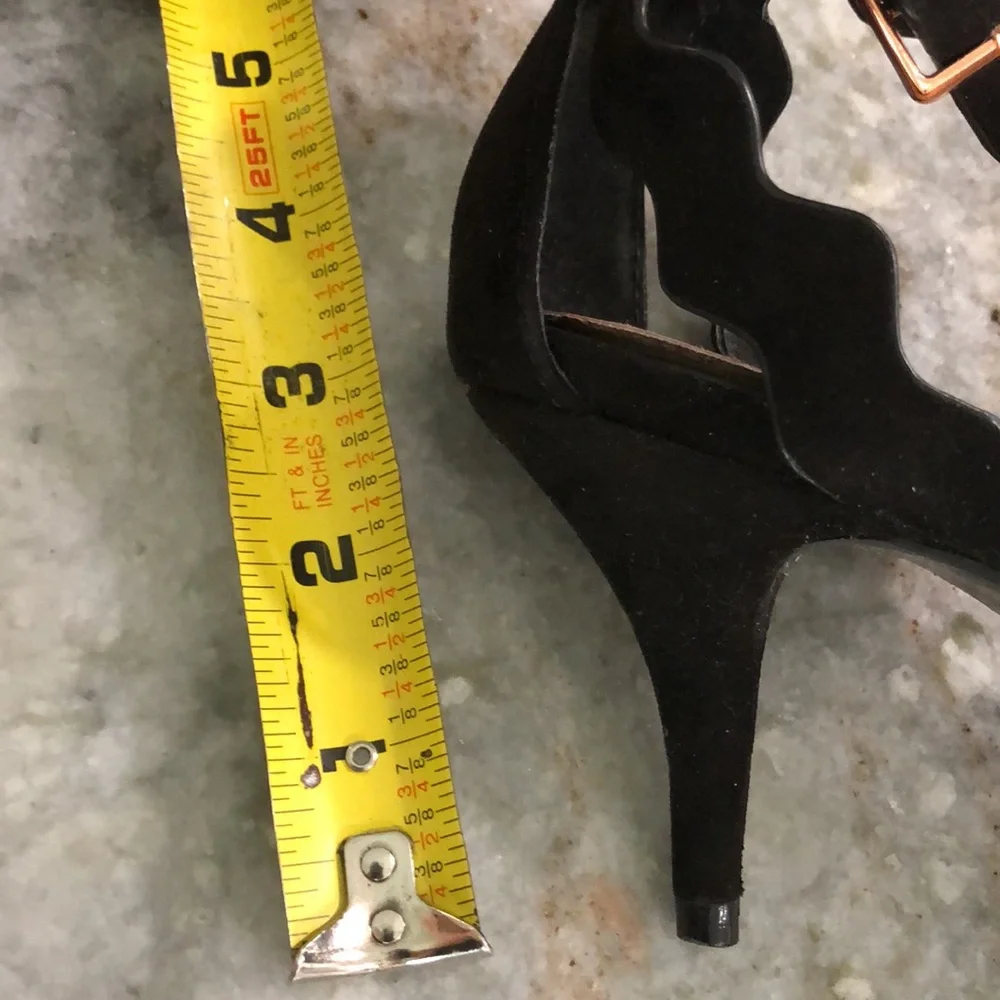 CHINESE LAUNDRY Heels - Picture 9 of 9